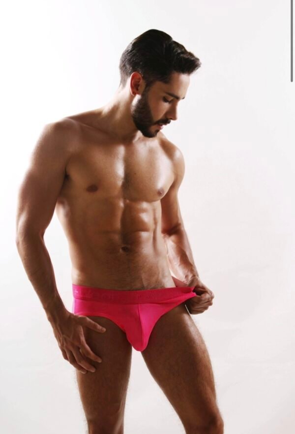Brief Clásico Fucsia